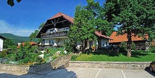 PRENOČIŠČA IN GOSTIŠČE ŽUPANČIČEV HRAM, TURIZEM NA PODEŽELJU, DRAGATUŠ