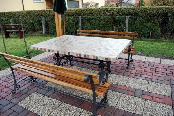 OBLAGANJE TAL IN STEN FRANCI ŠKUFCA, KAMNIK