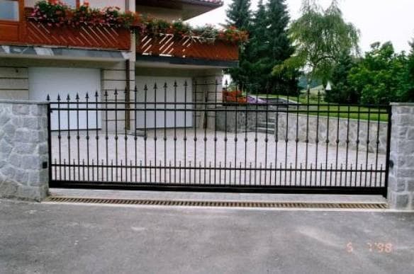 AVTOMATSKA VRATA PRODOOR, ČRNOMELJ