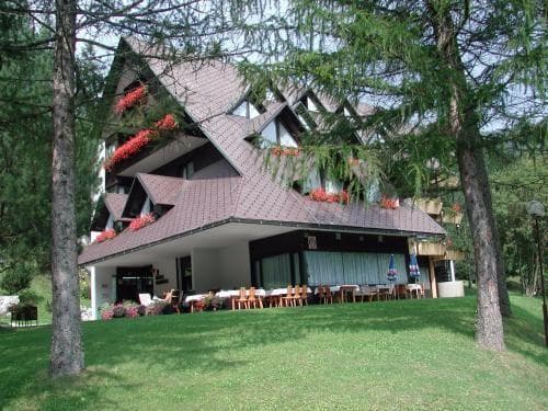HOTEL PLANINKA, JEZERSKO