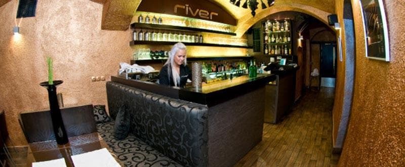 RESTAVRACIJA RIVER HOUSE, LJUBLJANA