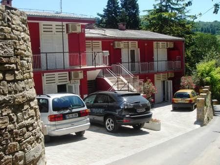 APARTMAJI LAVANDA, FIESA