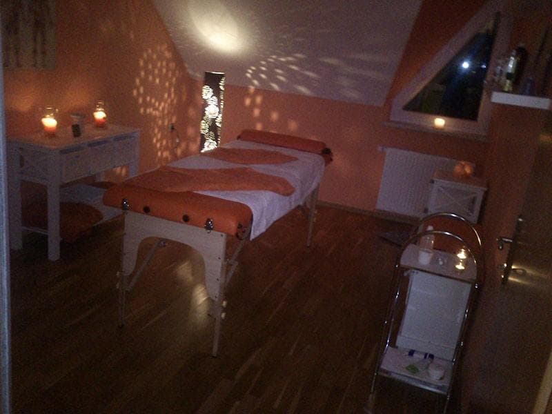 SALON SPROSTITVE ZARJA, DOBREPOLJE