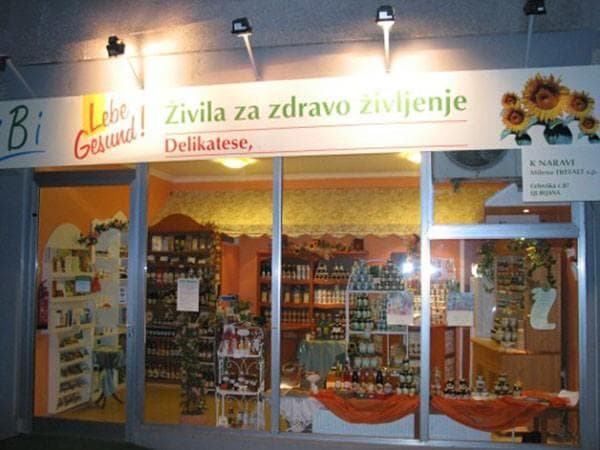 ZDRAVA HRANA, EKO IZDELKI, MIROLJUBNO KMETIJSTVO, ZDRAVO KOSILO - TRGOVINA K NARAVI iBi, LJUBLJANA