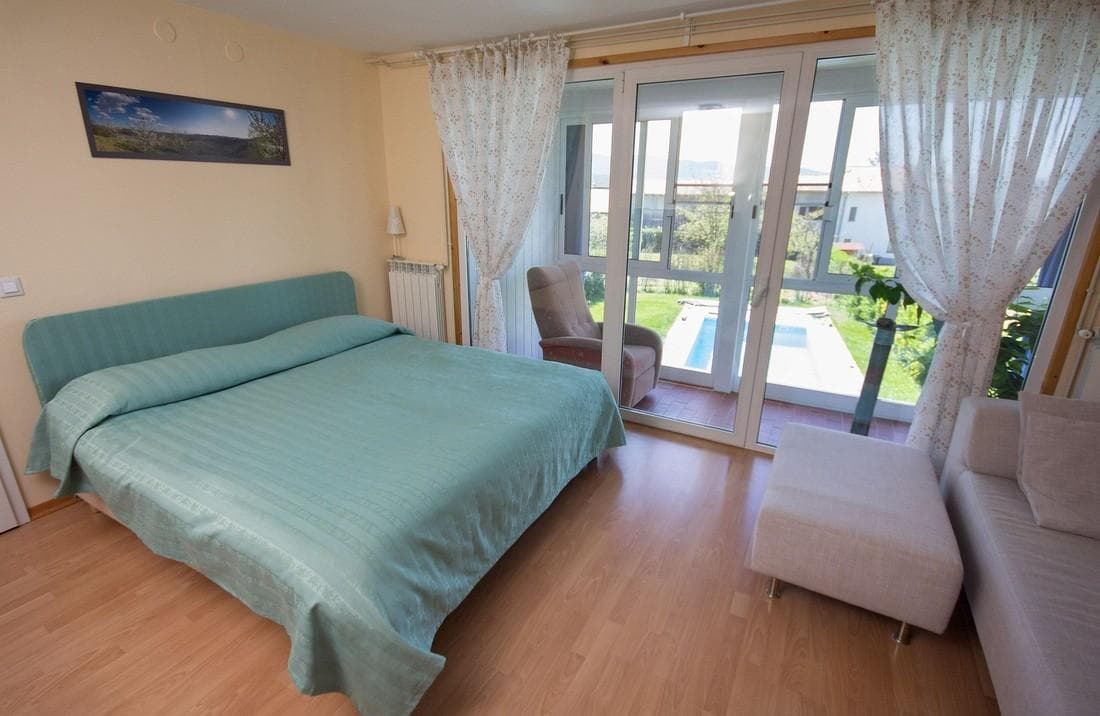 APARTMA OTAVA, ŠEMPAS