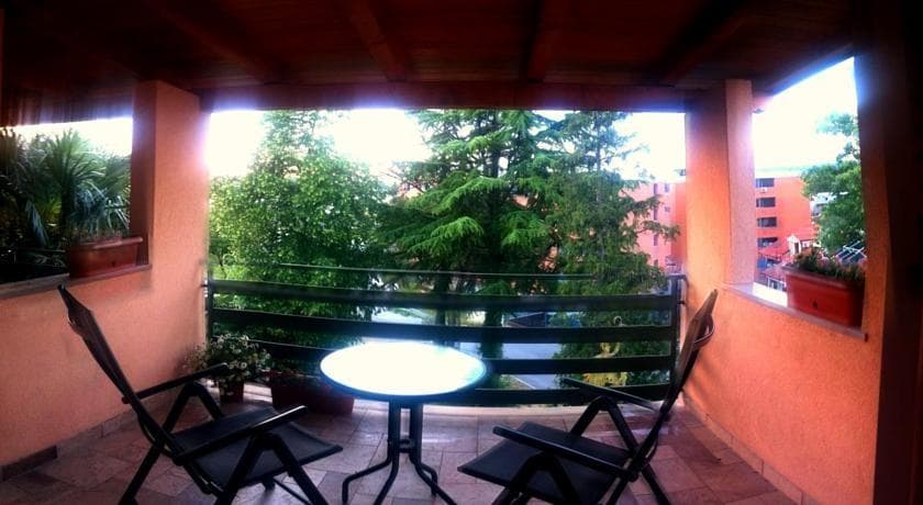 SOBE LISJAK GIGLIOLA, KOPER