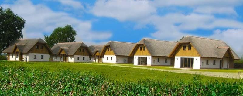 APARTMAJI IN VILE, GOLF IGRIŠČE, KOPANJE V PANONSKI VASI - PANONSKA VAS, MORAVSKE TOPLICE