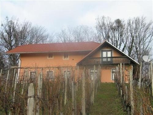 TURISTIČNA KMETIJA KOZARČAN, ROŠKAR FRANC, CIRKULANE V HALOZAH, BLIZU PTUJA