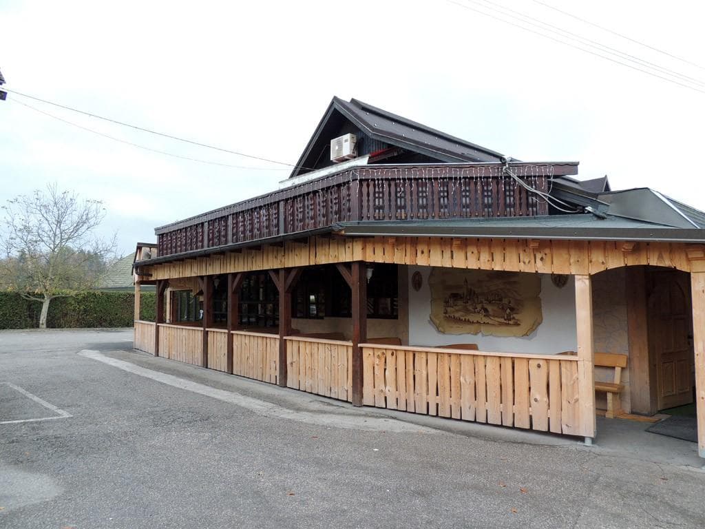 PIZZERIJA HRAM GORJAN, KOMENDA