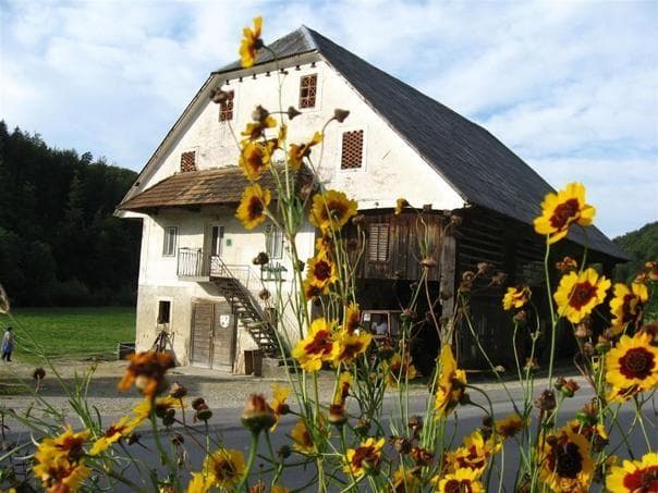 TURISTIČNA KMETIJA ŽUREJ - JEČOVO, GORICA PRI SLIVNICI
