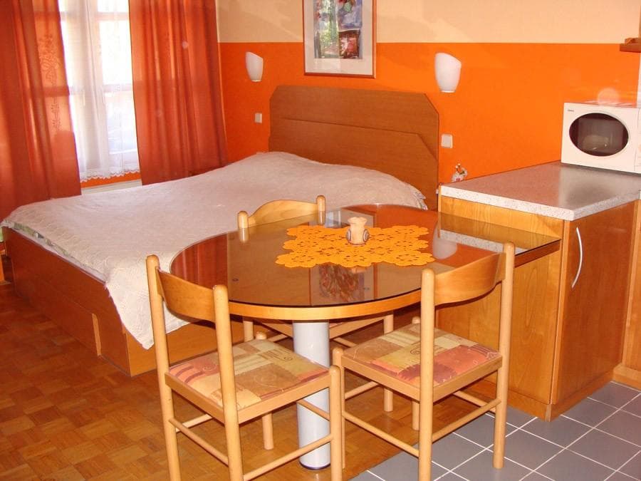 APARTMAJI V TERMAH BANOVCI, BANOVCI