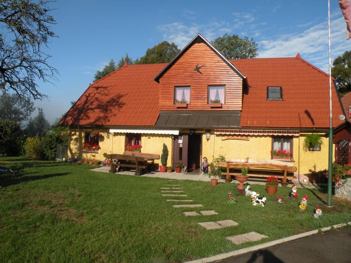 IZLETNIŠKA KMETIJA PR LAVRIČ, VAČE