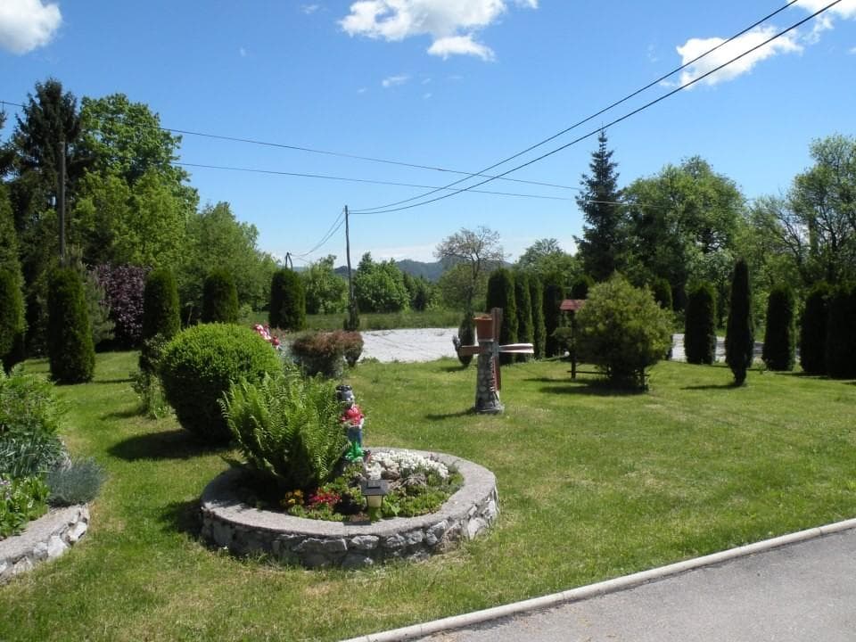 IZLETNIŠKA KMETIJA PR LAVRIČ, VAČE
