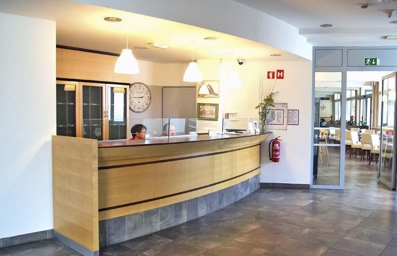 HOTEL LAŠKO, HOTEL HUM