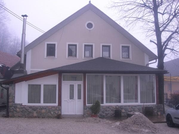 GOSTILNA PR SEDMIC GORENJA VAS