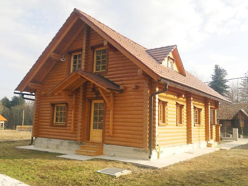 MONTAŽNE LESENE HIŠE VRANEŠIČ, ČRNOMELJ