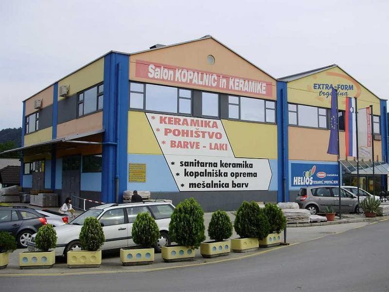 EXTRA-FORM, SALON KERAMIKE IN KOPALNIC, BOŠTANJ