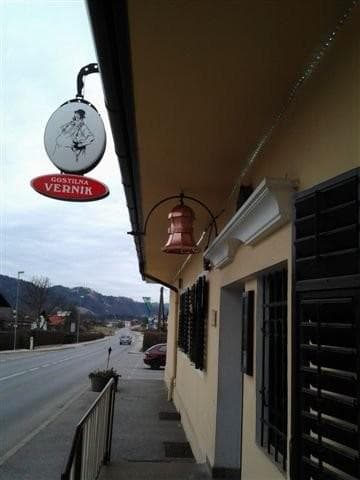 GOSTILNA VERNIK, RUŠE