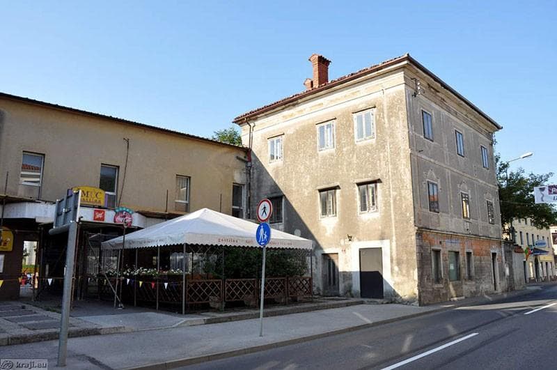 GOSTILNA ŠMUC, SEŽANA