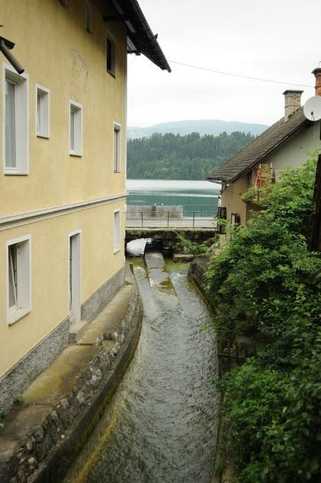 ŽARAK APARTMENTS , BLED