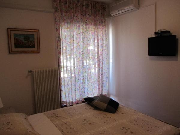 APARTMAJI LIDIJA, UMAG