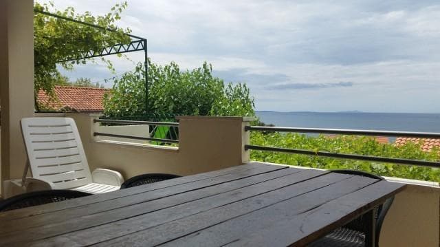 APARTMAJI PANSION TONI, IVAN DOLAC, HVAR