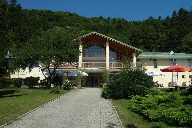 WELLNESS TENIS FITNES TEAM BUILDING SAMO 15km iz Ljubljane