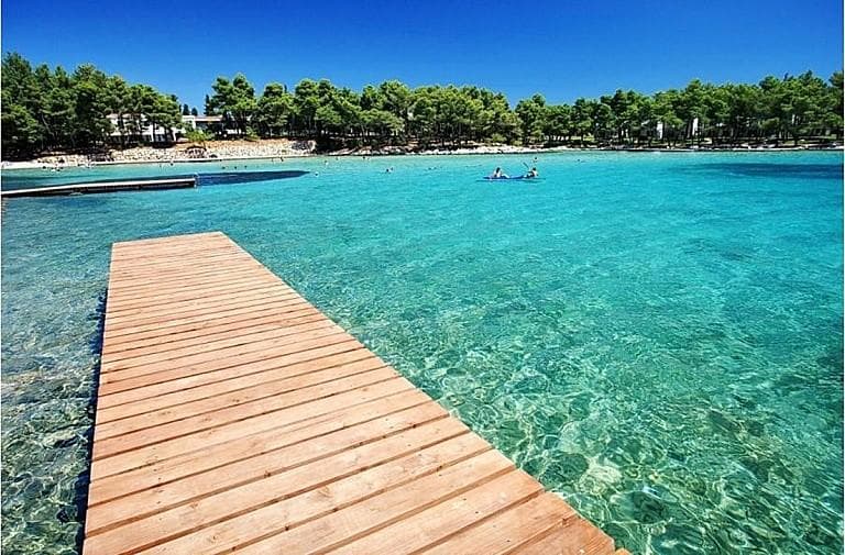 CRVENA LUKA - HOTEL IN RESORT, BIOGRAD NA MORU