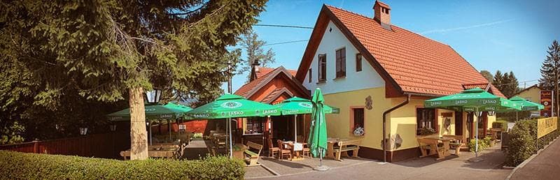 GOSTILNA IN PICERIJA PAPATEK, VRHNIKA