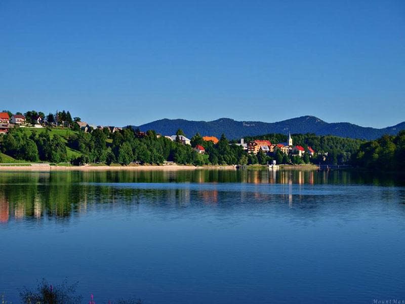 PENZION POTOK, VRATA