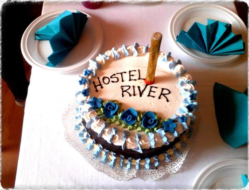 HOSTEL RIVER, REKA