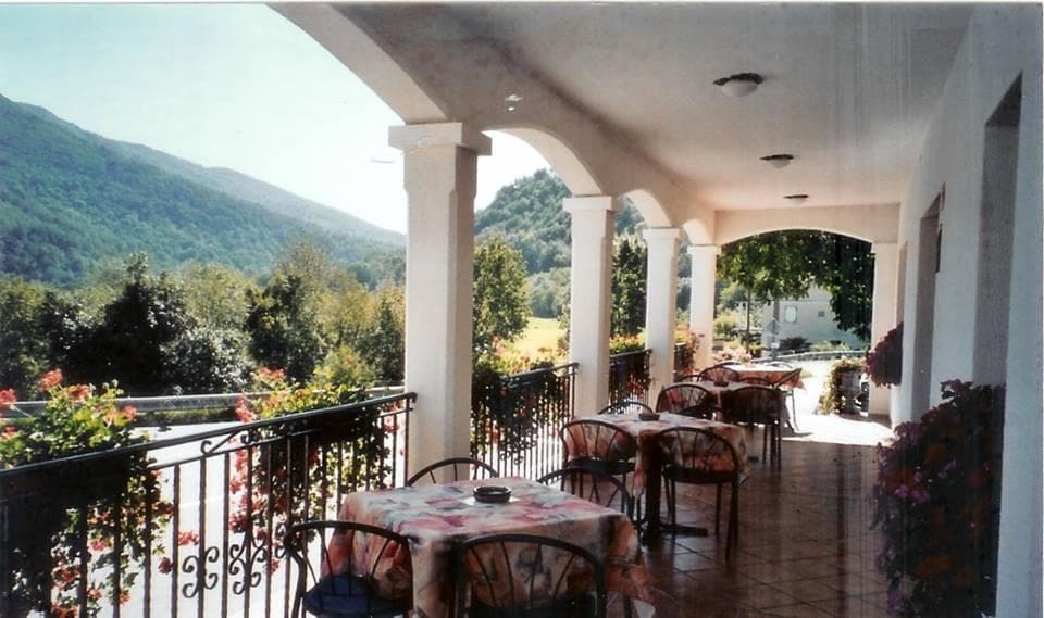 GOSTILNA PRI MOSTU, PLAVE