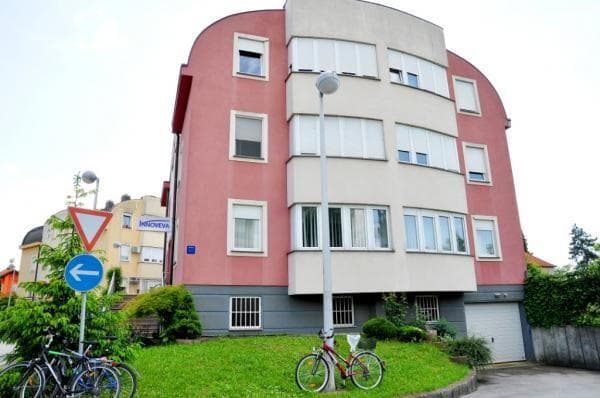 APARTMAJI 4 KARLA, ZAGREB