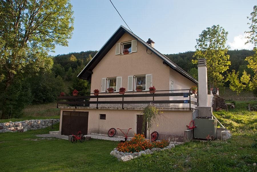 POČITNIŠKA HIŠA MARINIĆ, MRKOPALJ