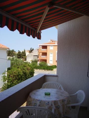 APARTMAJI LORENA, NOVALJA, PAG