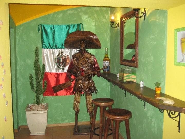 MEHIŠKA RESTAVRACIJA, MEHIŠKE JEDI, KRČMA MEXICO, LESCE