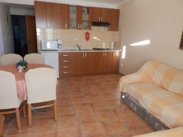 APARTMAJI SNJEŽANA, RAB, KAMPOR
