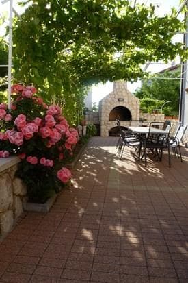 APARTMAJI EVA, CRES