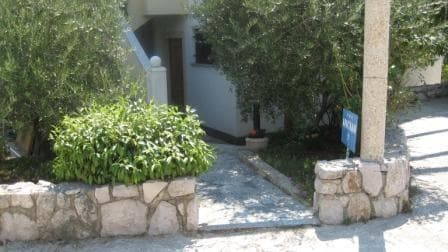 APARTMAJI IRENA, KRK