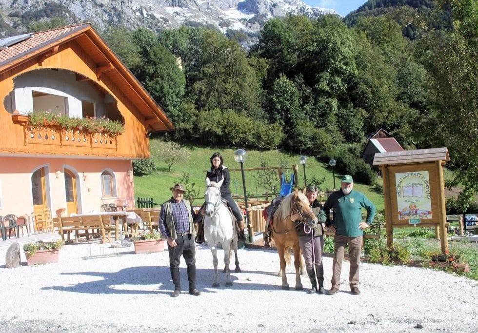 TURISTIČNA KMETIJA AL BORG, PALUZZA