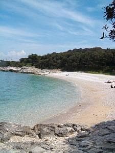 APARTMAJI EVA, PULA