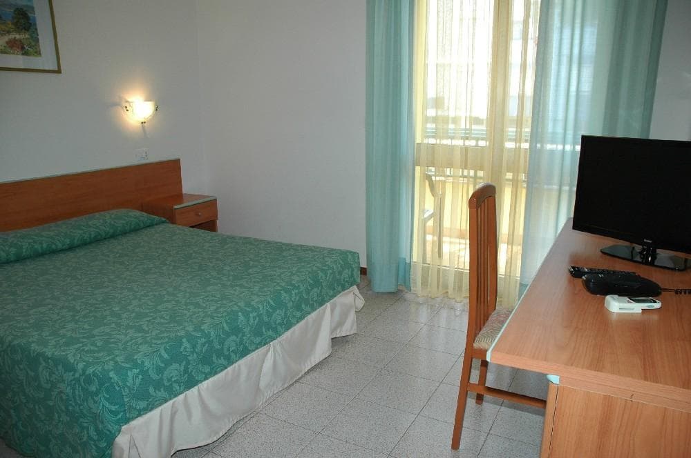 HOTEL ADRIA, LIGNANO SABBIADORO