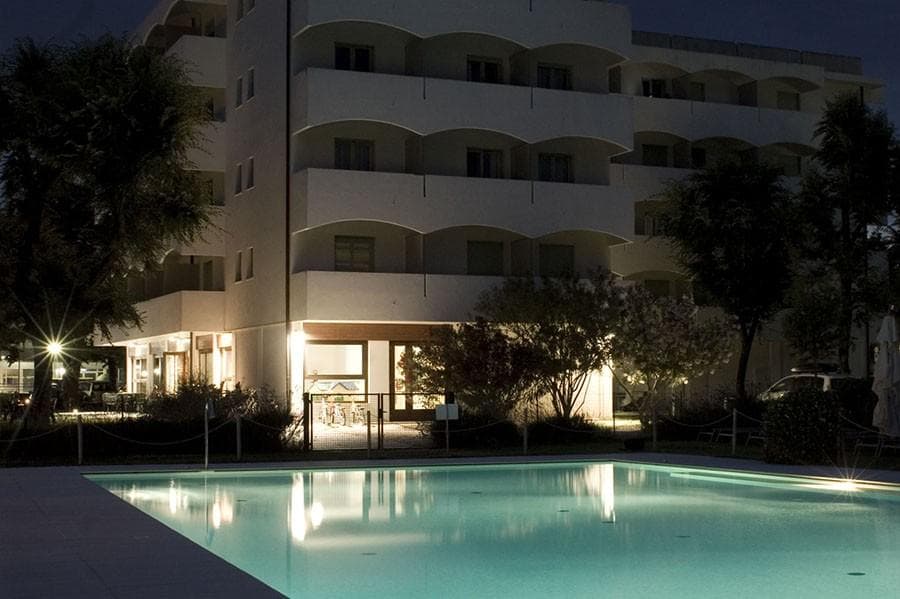 HOTEL LA PERGOLA, LIGNANO SABBIADORO