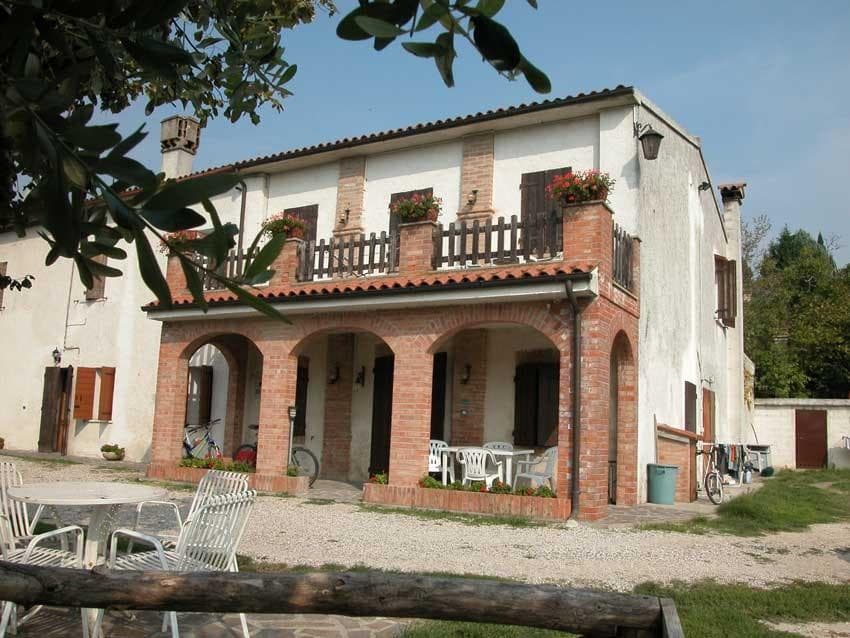 TURISTIČNA KMETIJA LA CAMPAGNOLA, CINTO EUGENEO