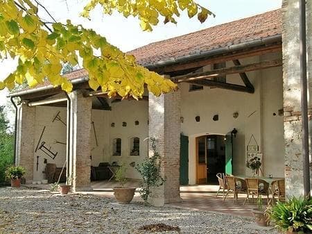 TURISTIČNA KMETIJA LE BOVE, GRANZE
