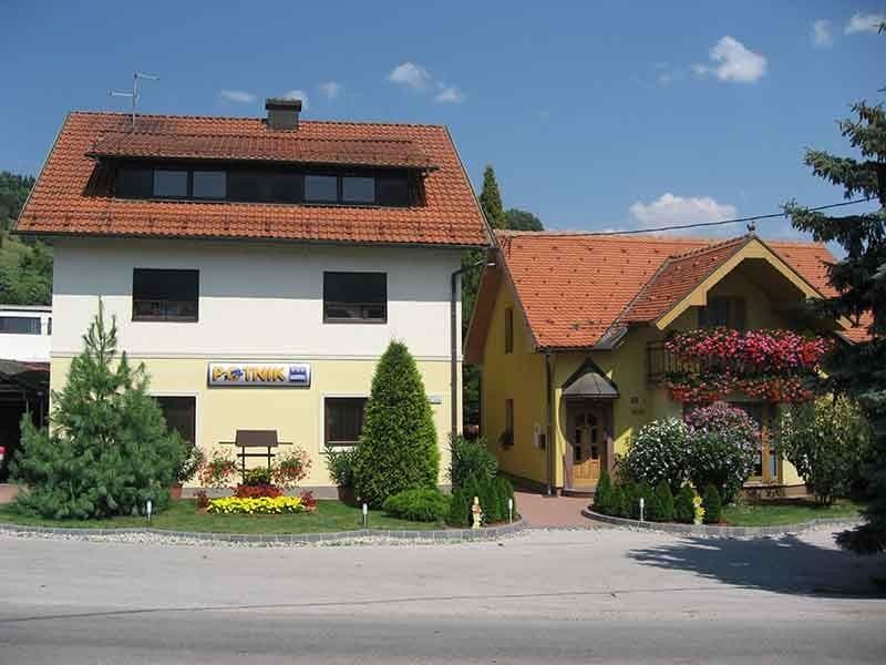 APARTMA POTNIK, ZREČE