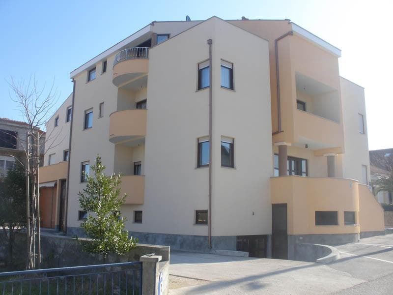 APARTMAJI TONI, ZADAR