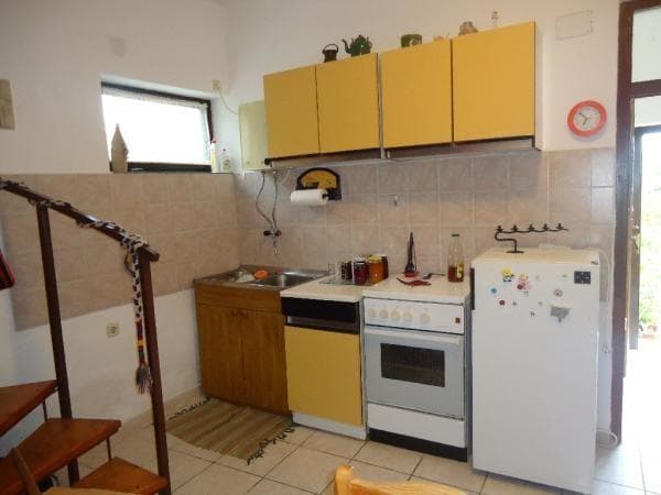 APARTMAJI JOSIP, TISNO, OTOK MURTER