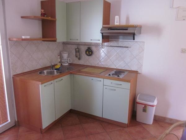 APARTMAJI KATARINA, MURTER
