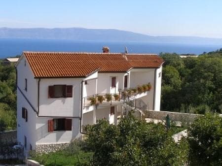 APARTMAJSKA HIŠA LARA, DRENJE, LABIN